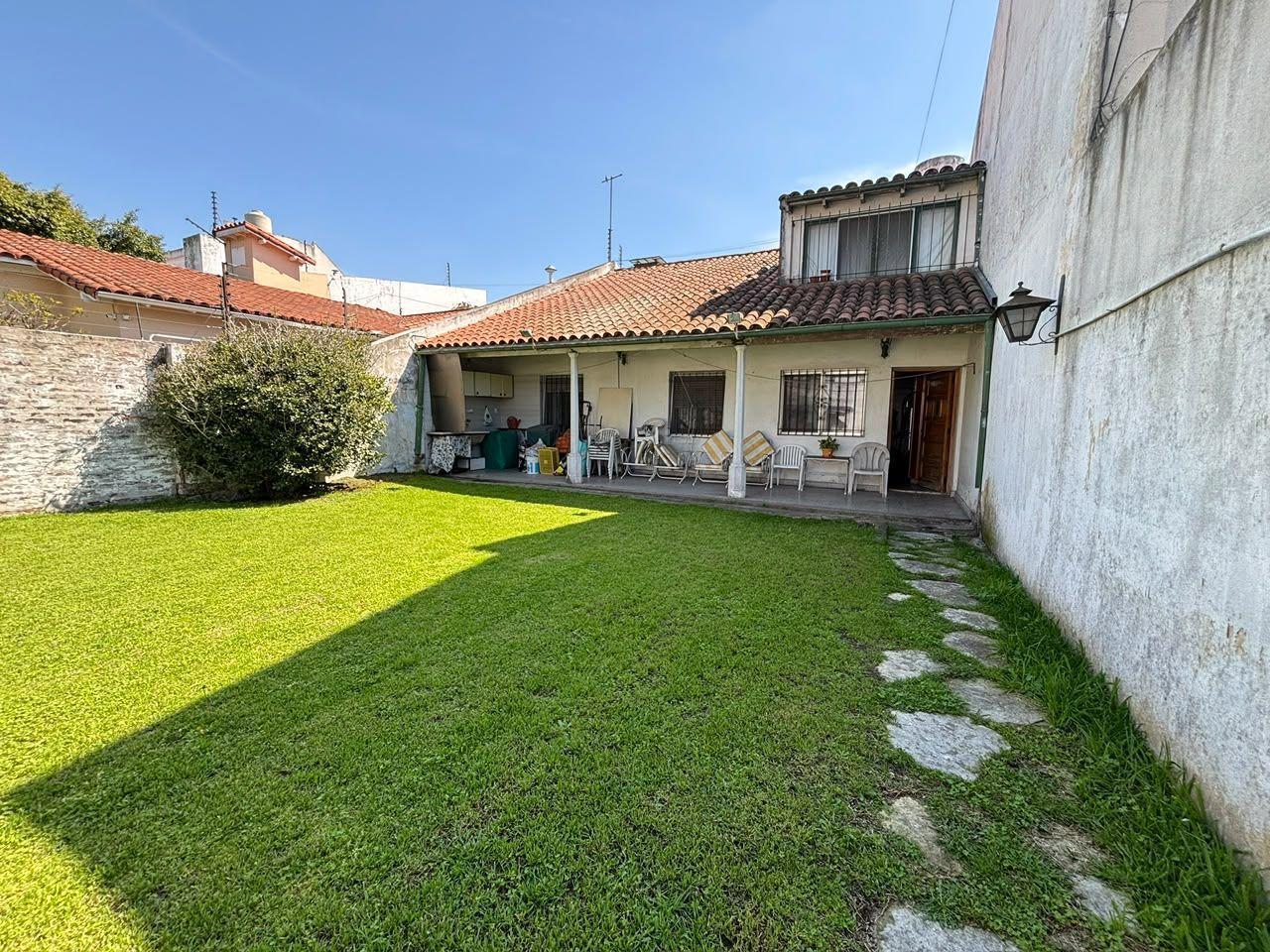 Foto de Casa en venta en Ramos Mejia, imagen 1