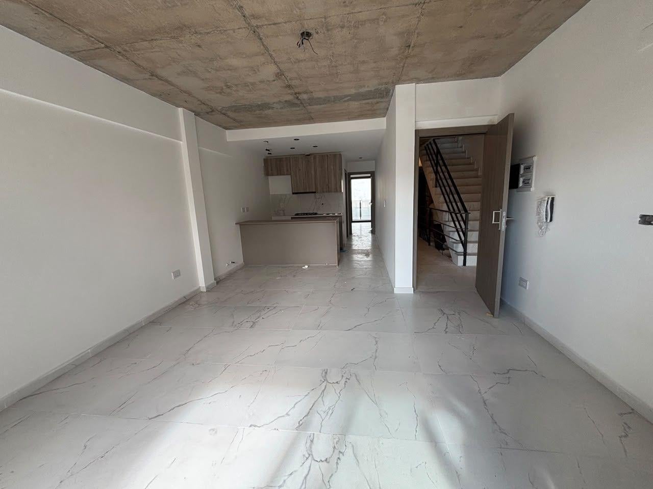 Foto de la propiedad en Cerrito 427. Entre Alvarado y Azcuenaga, Ramos Mejía