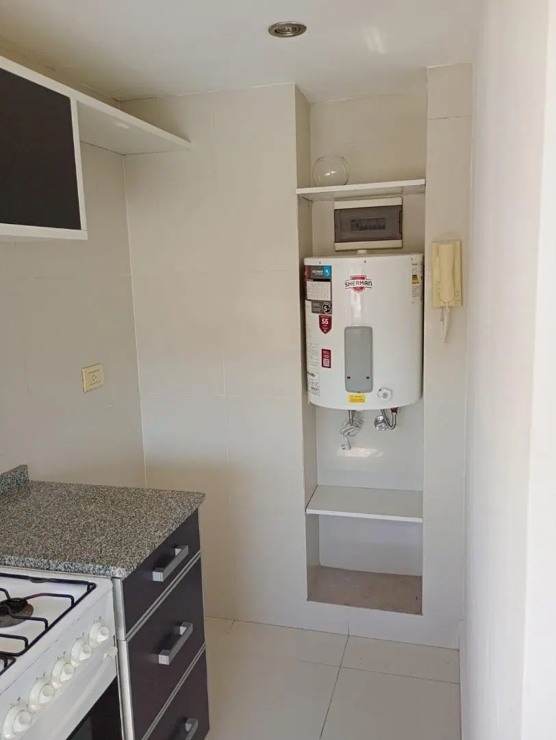 Monoambiente Apto Profesional - Alquiler- Av Diaz Velez 4300 8
