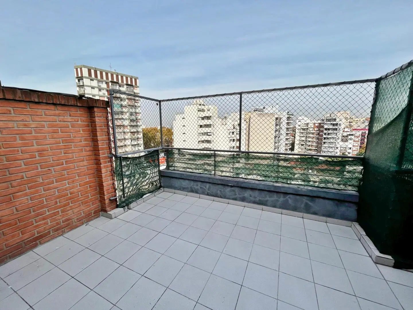 Amplio monoambiente con terraza - Alquiler - V. Urquiza 5