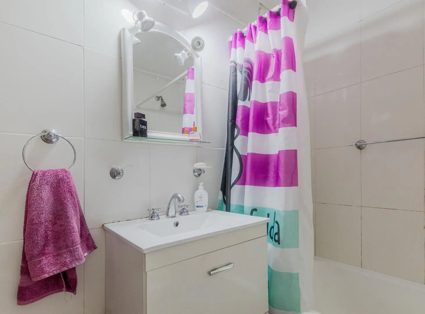 Departamento 3 ambientes con patio y balcon - Besares 2200 4