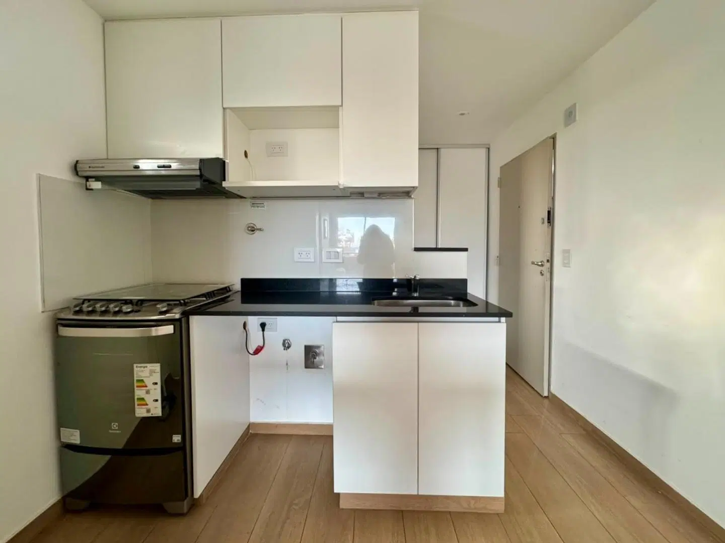 Monoambiente en alquiler • Cohglan • Superi 2700 3