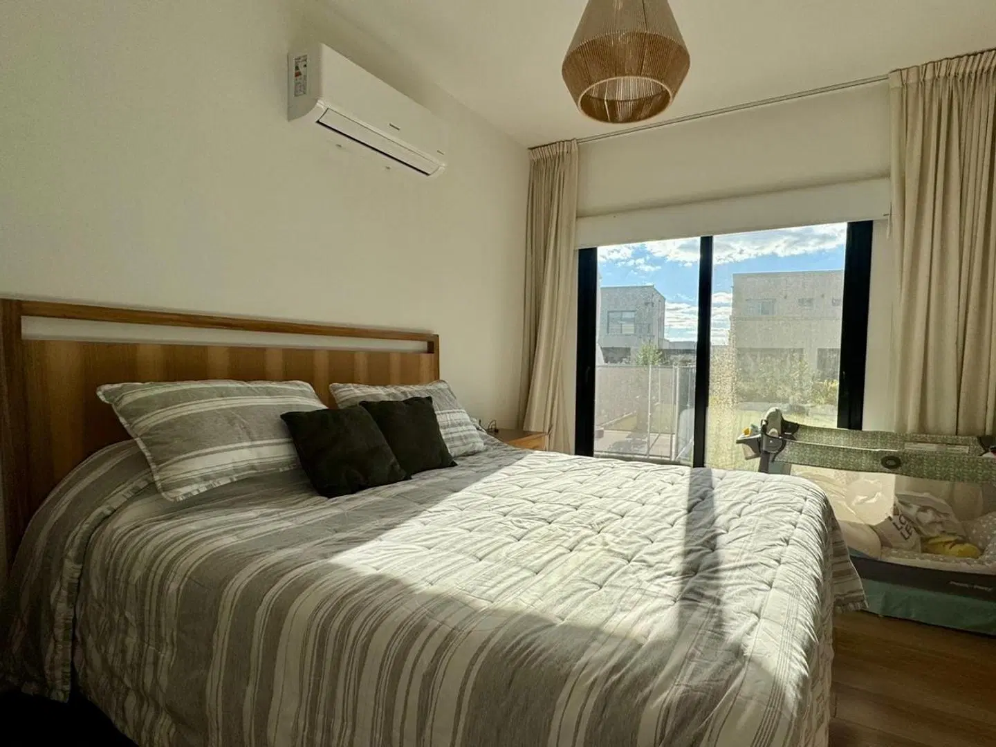 Casa en venta Pilar del Este - Santa Lucia | 4 amb | Pileta 8