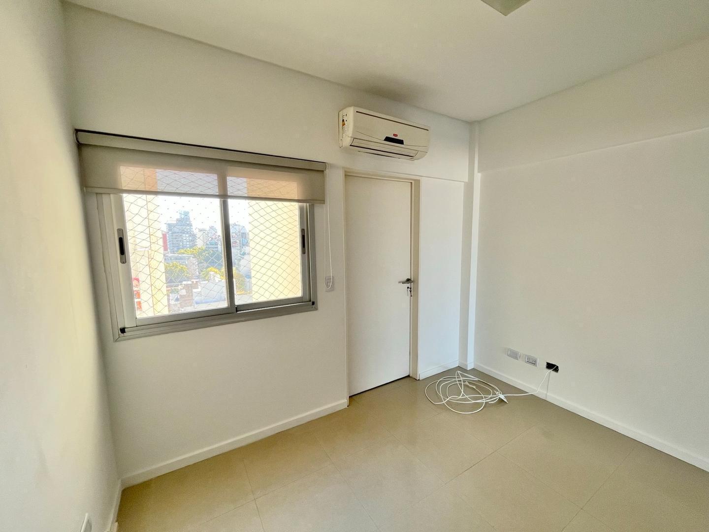Foto de Monoambiente dividido c/ balcon aterrazado - G. del Rio 2500, imagen 2