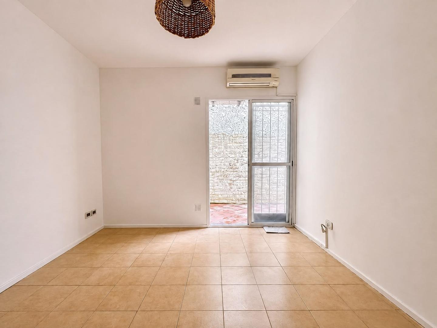 Foto de PH de dos ambientes • Venta • Vidal 3600, imagen 5