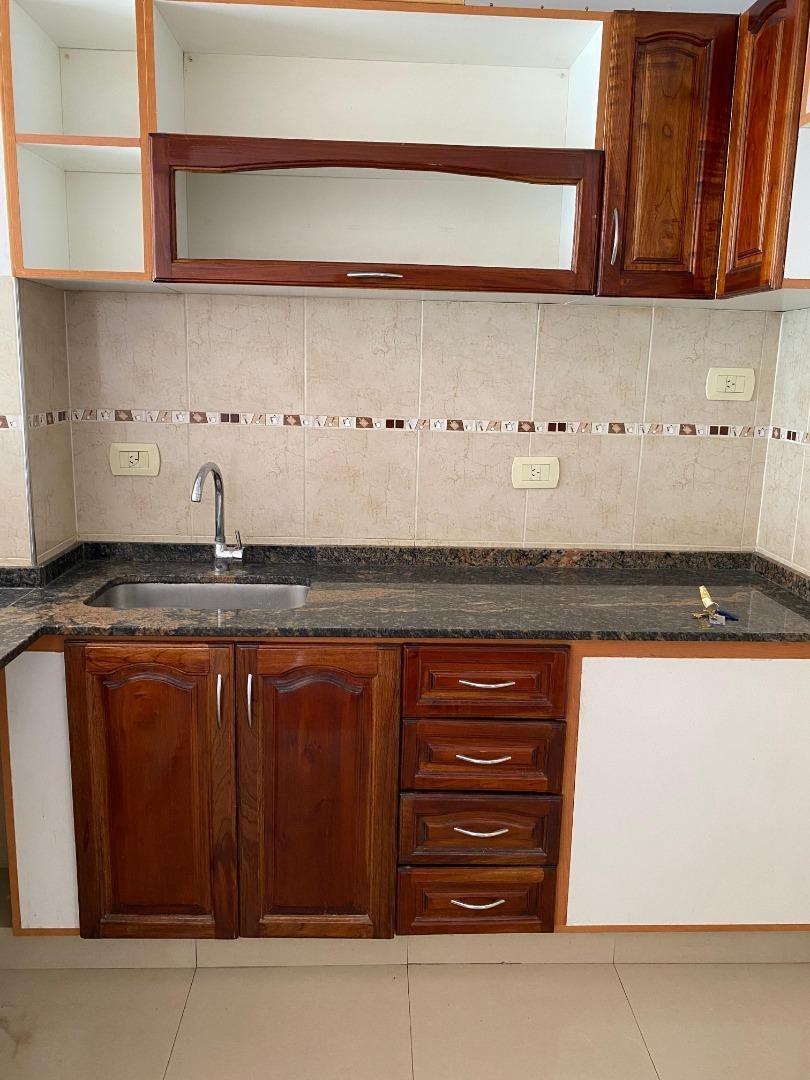 Foto de Monoambiente Balcón Vista abierta Flores, imagen 4