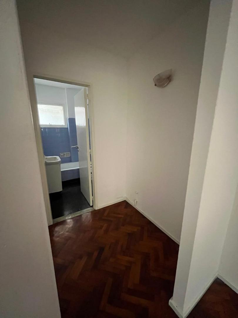 Foto de Dos ambientes • Venta • Rivera Indarte 200, imagen 1