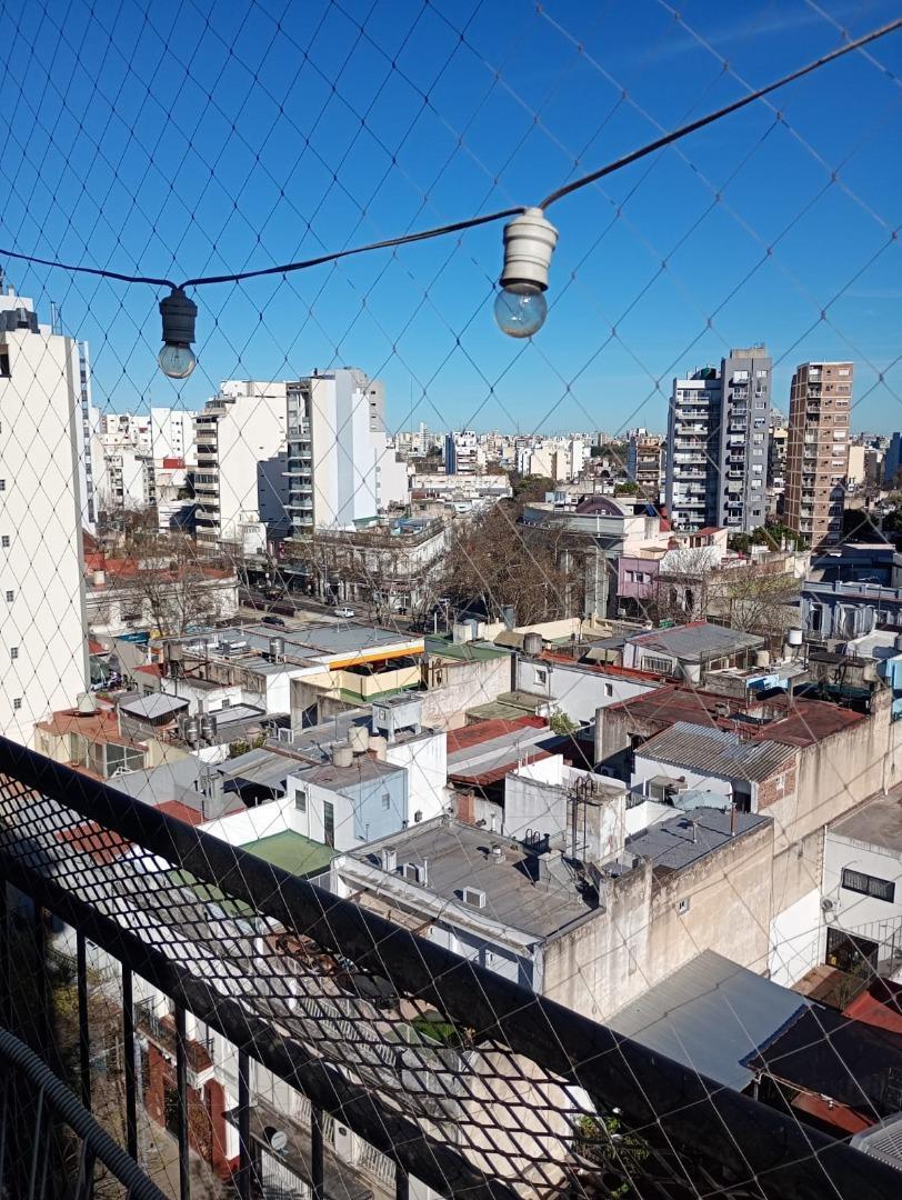Foto de Amplio Monoambiente dividido con pared y puerta, imagen 3