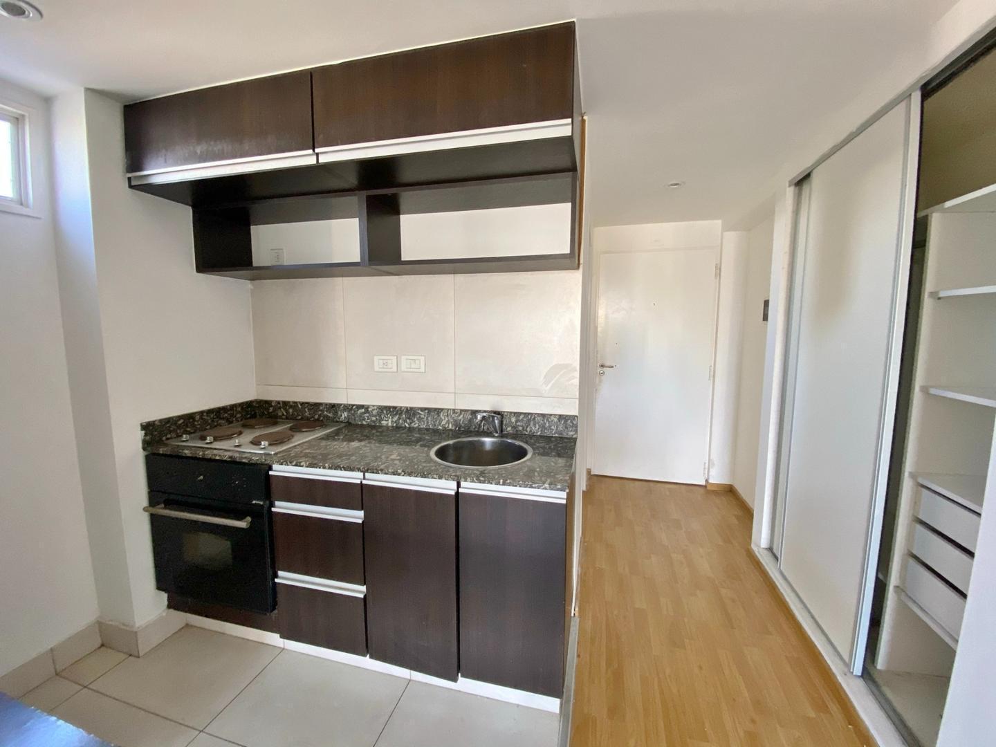 Foto de Monoambiente al frente - Alquiler - Av Cordoba 5100, imagen 5