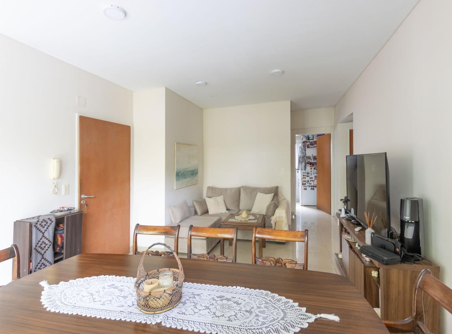 Foto de Tres ambientes c/ patio y balcon • Venta • Belgrano, imagen 5