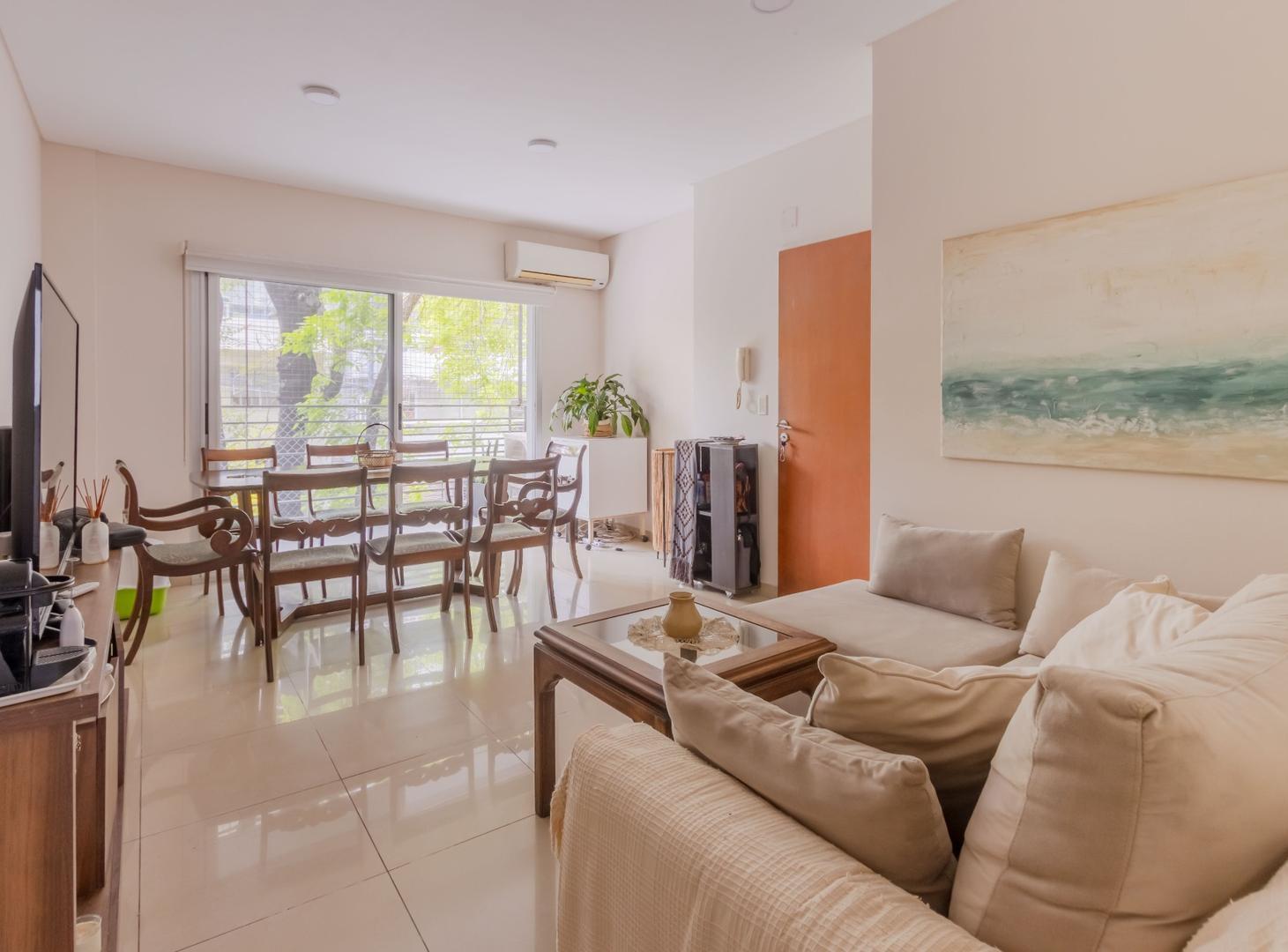 Foto de Tres ambientes c/ patio y balcon • Venta • Cuba 2800, imagen 2