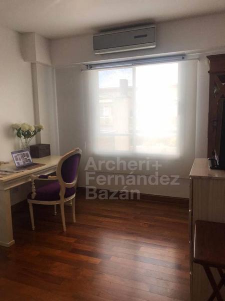 Foto de Hermoso Departamento de 3 amb. con 2 cocheras y baulera en Venta, imagen 5