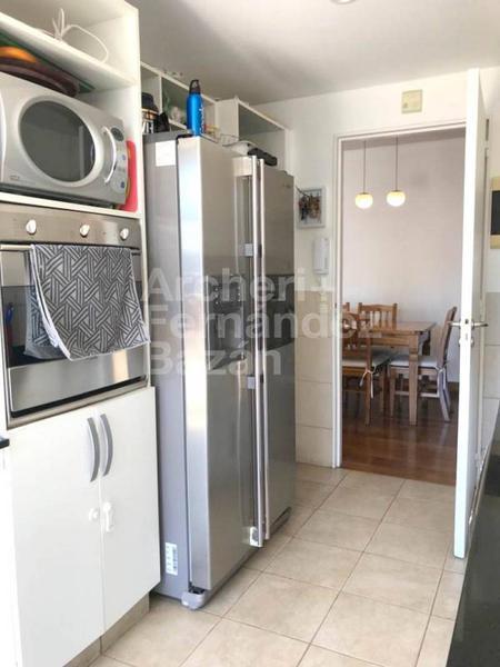 Foto de Hermoso Departamento de 3 amb. con 2 cocheras y baulera en Venta, imagen 3