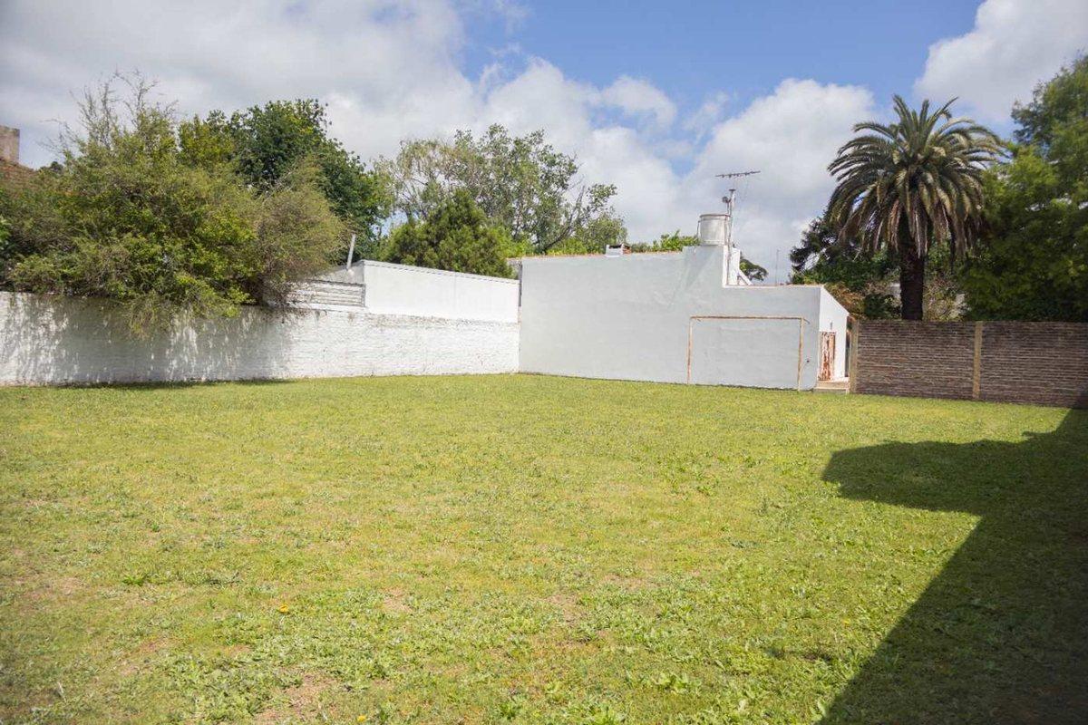 Lote en Venta - Gonnet 3