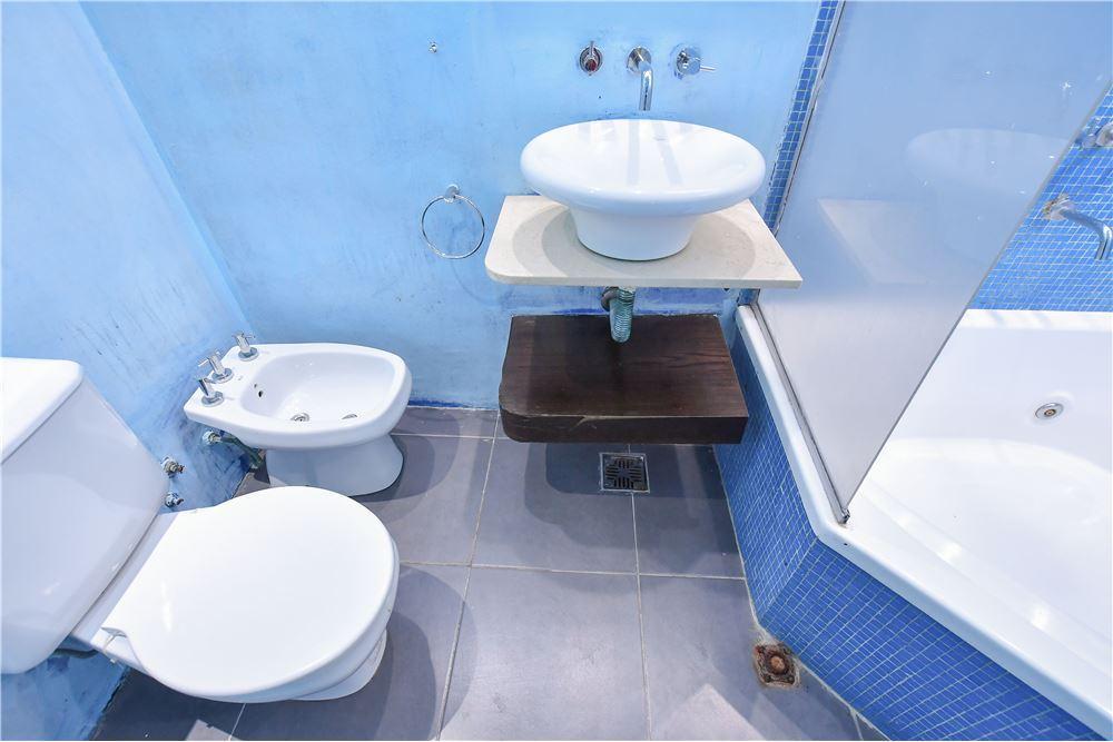Casa en Venta a Refaccionar - Hostel - La Plata 4