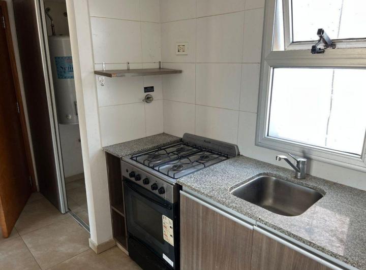 ALQUILER MONOAMBIENTE 5