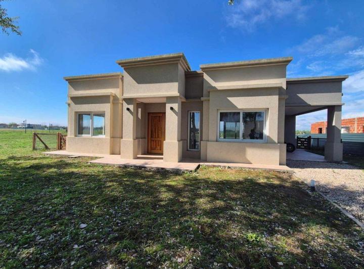 ALQUILER CASA 4 AMB EN HARAS DEL SUR 3 CON PILETA 1