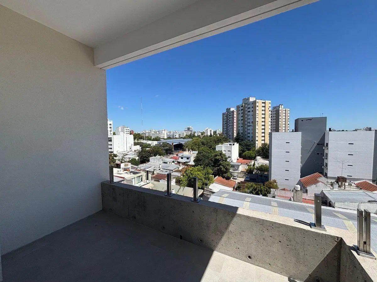 Venta de departamento de 1 dormitorio, en La Plata 5