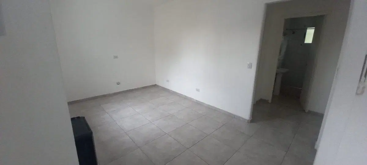 Departamento en alquiler de 2 dormitorios. 4