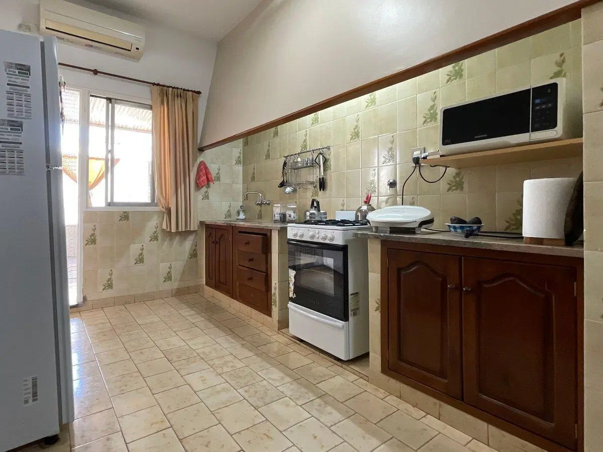 VENTA CASA / LOCAL/ GALPON EN BLOQUE SOBRE AV.44 5