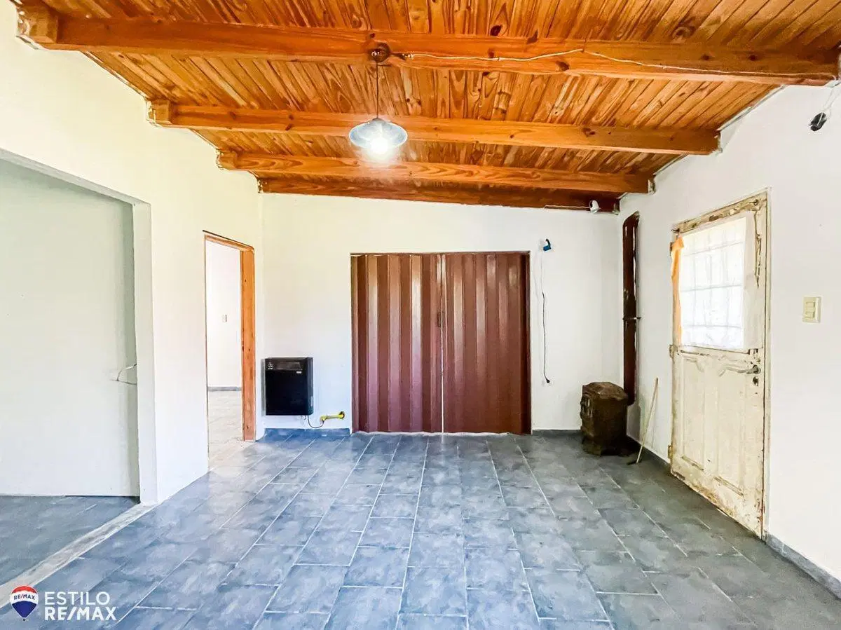 CASA EN VENTA DE 2 DORMITORIOS EN SICARDI 3