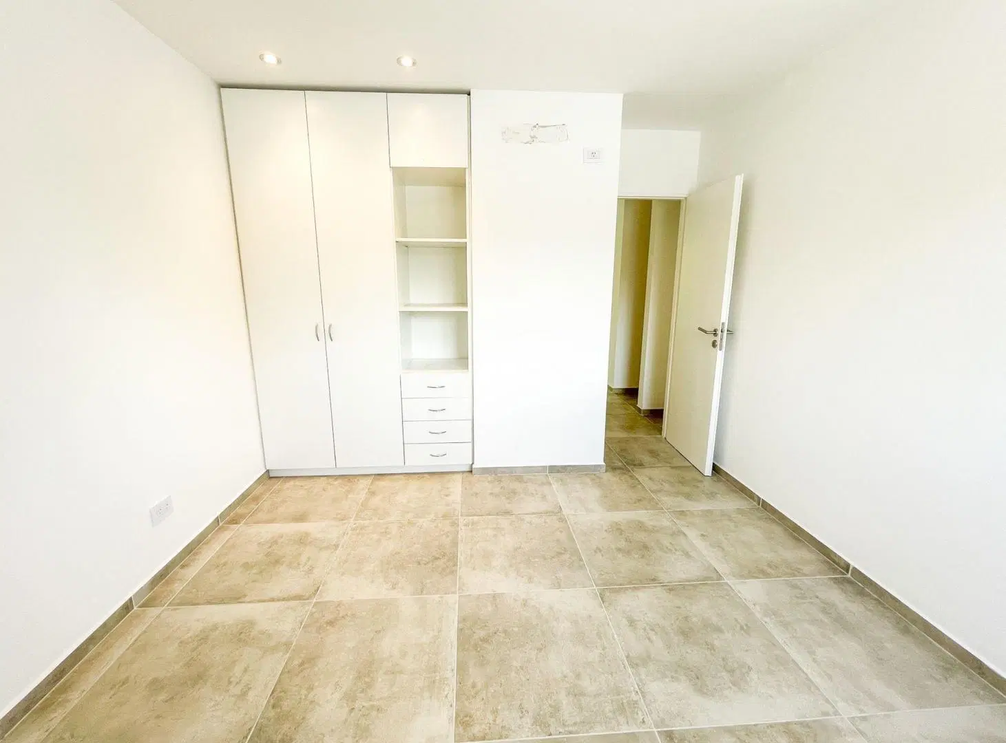 Venta Depto 1 dormitorio coch. City Bell Estrenar 2
