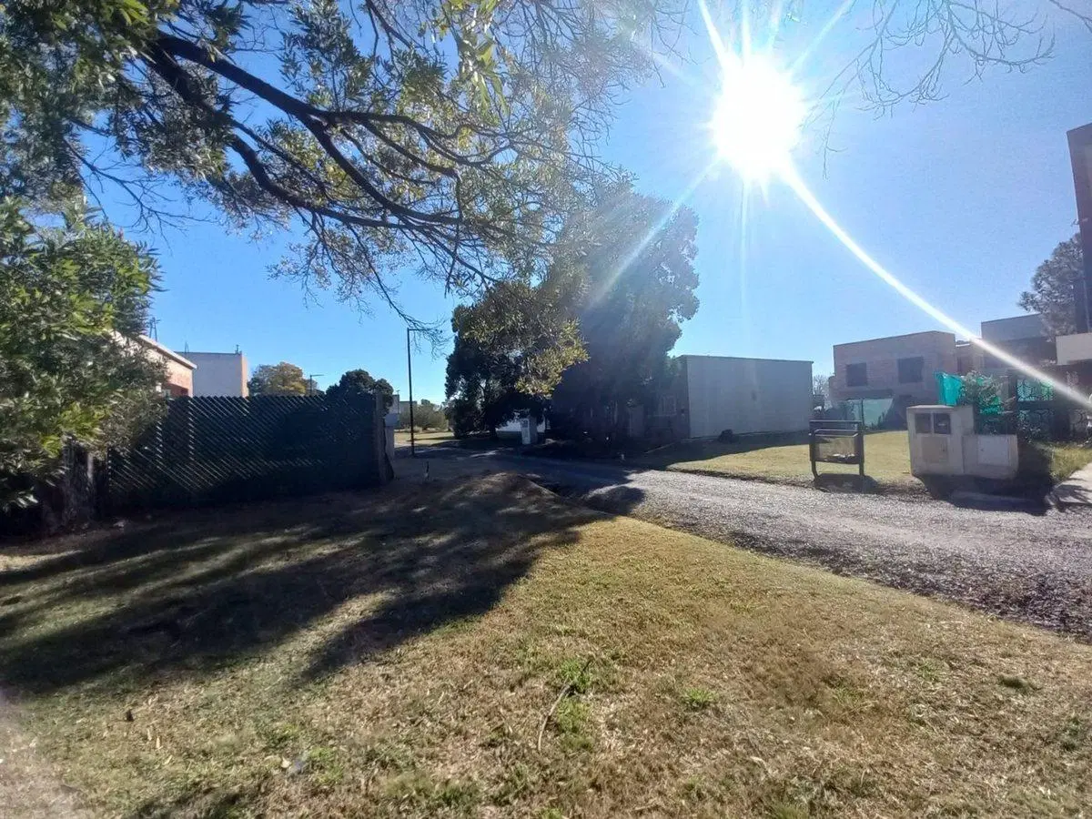 VENTA LOTE EN BARRIO ALTOS DEL PLATA - SAN CARLOS 2