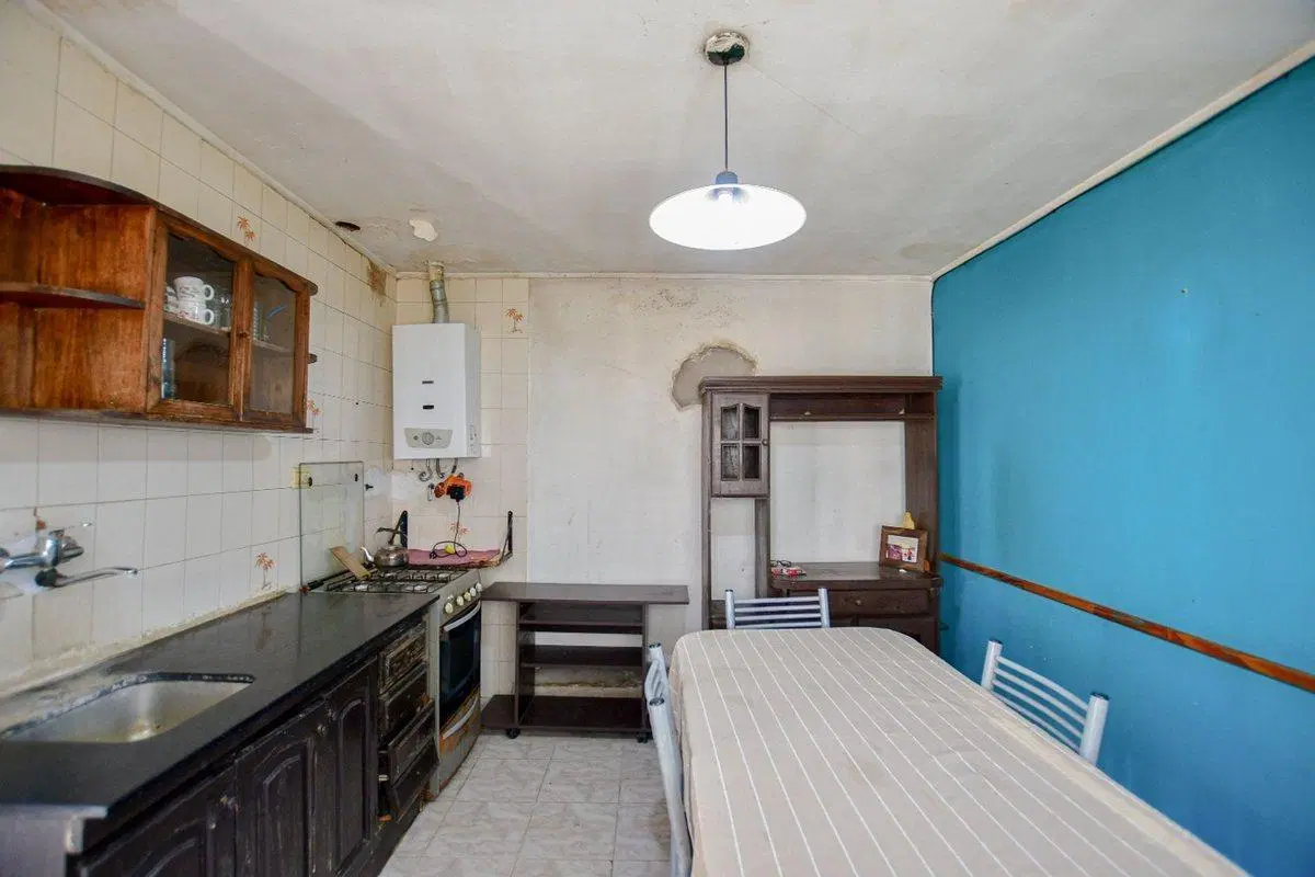 Venta Casa 2 Dormitorios A Refaccionar La Plata 5