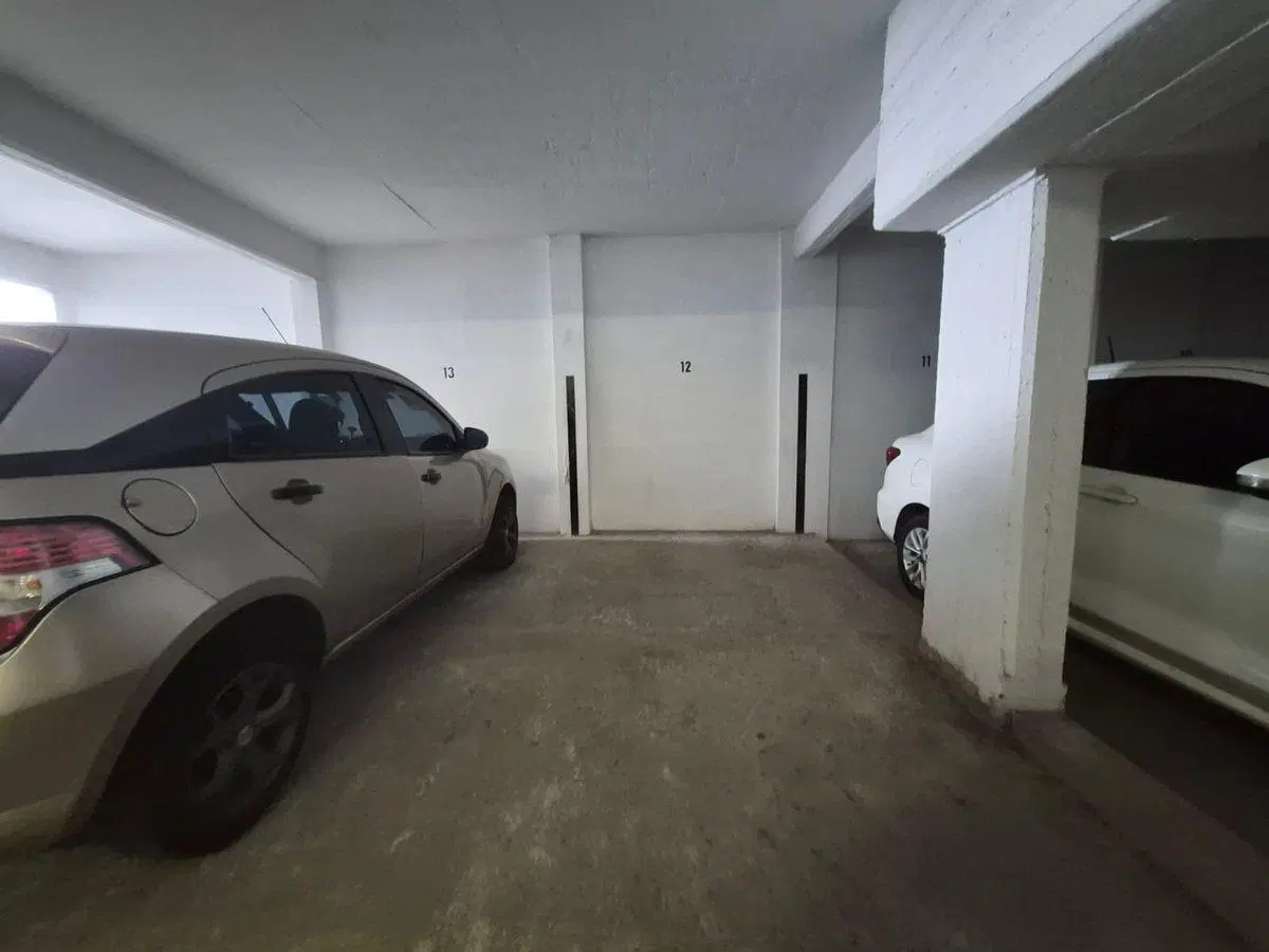 cochera centrica en venta 5