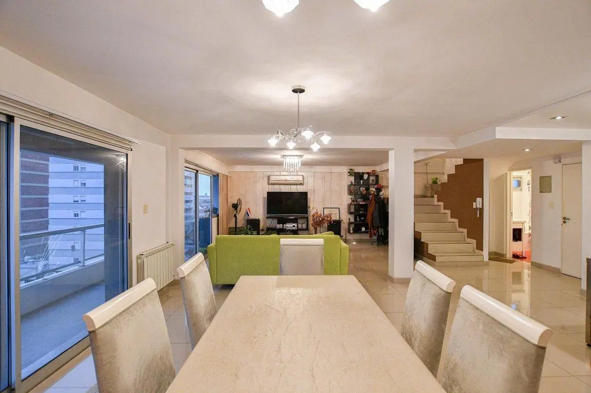 Venta de departamento de 2 dormitorios en La Plata 2