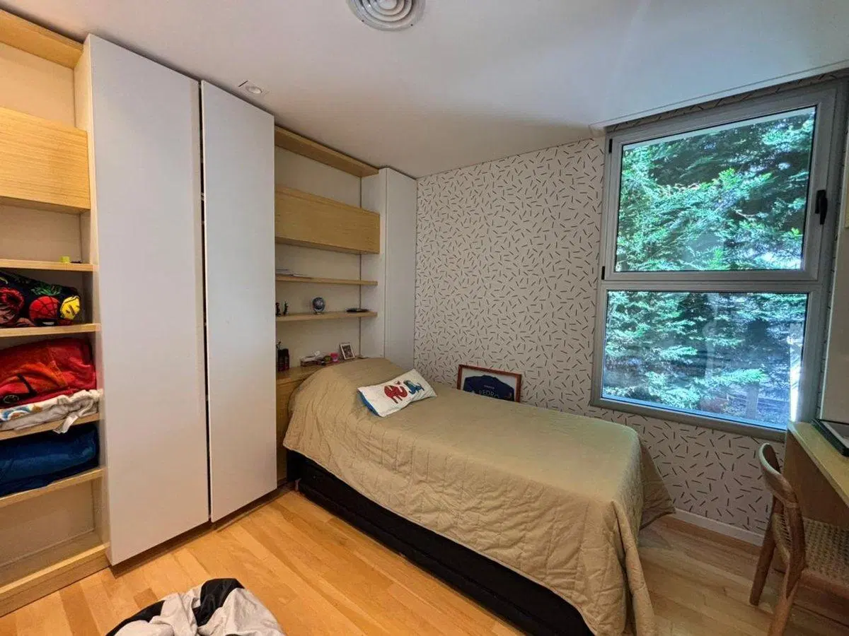 Venta de casa de 3 dormitorios en barrio cerrado 8