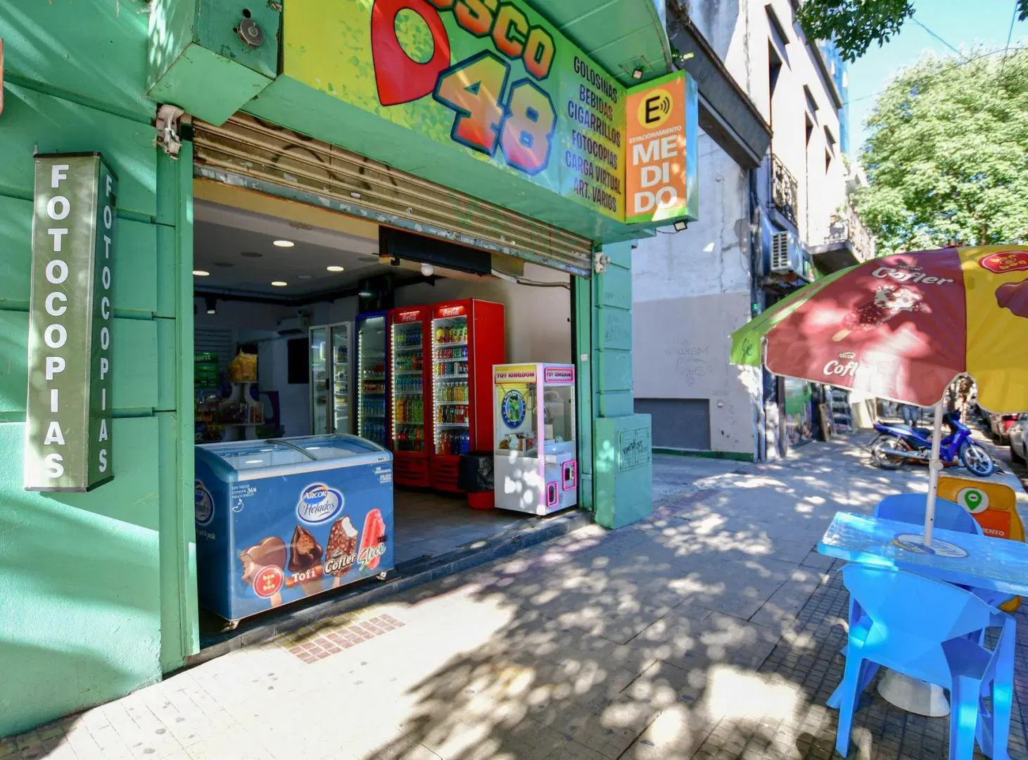 Local comercial c/ entrepiso Alquilado kiosco 3
