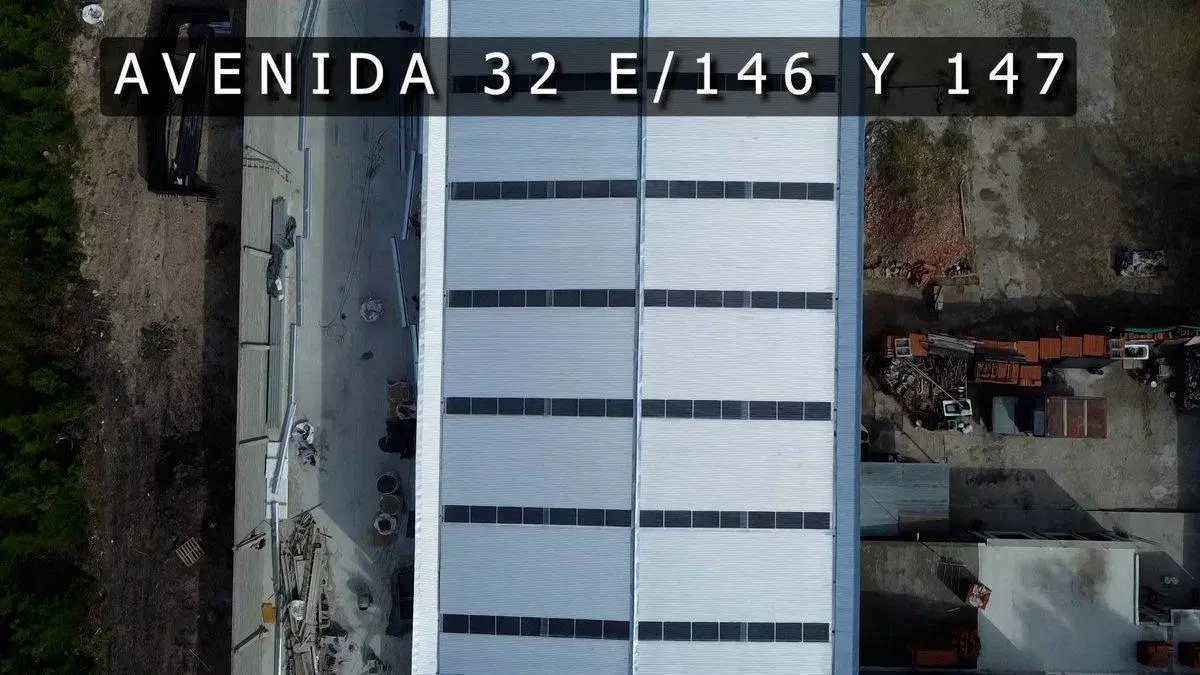 Galpon en Alquiler La Plata sobre Avenida Estrenar 4