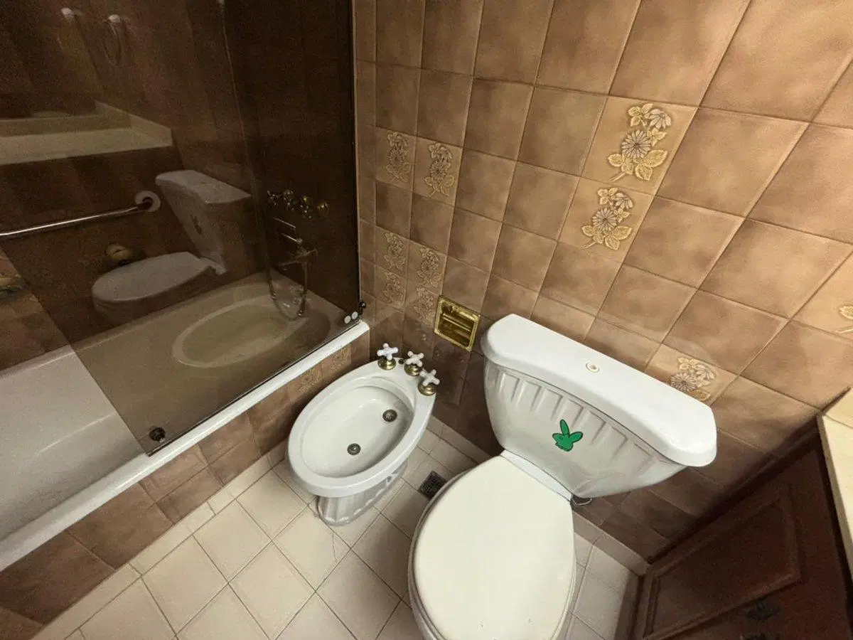 Venta de piso de 3 dormitorios en La Plata 3