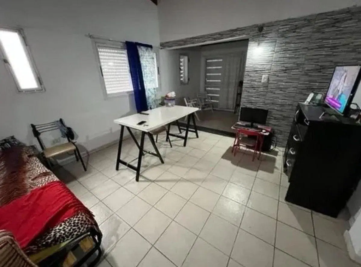 CASA EN VENTA - SAN CARLOS 3
