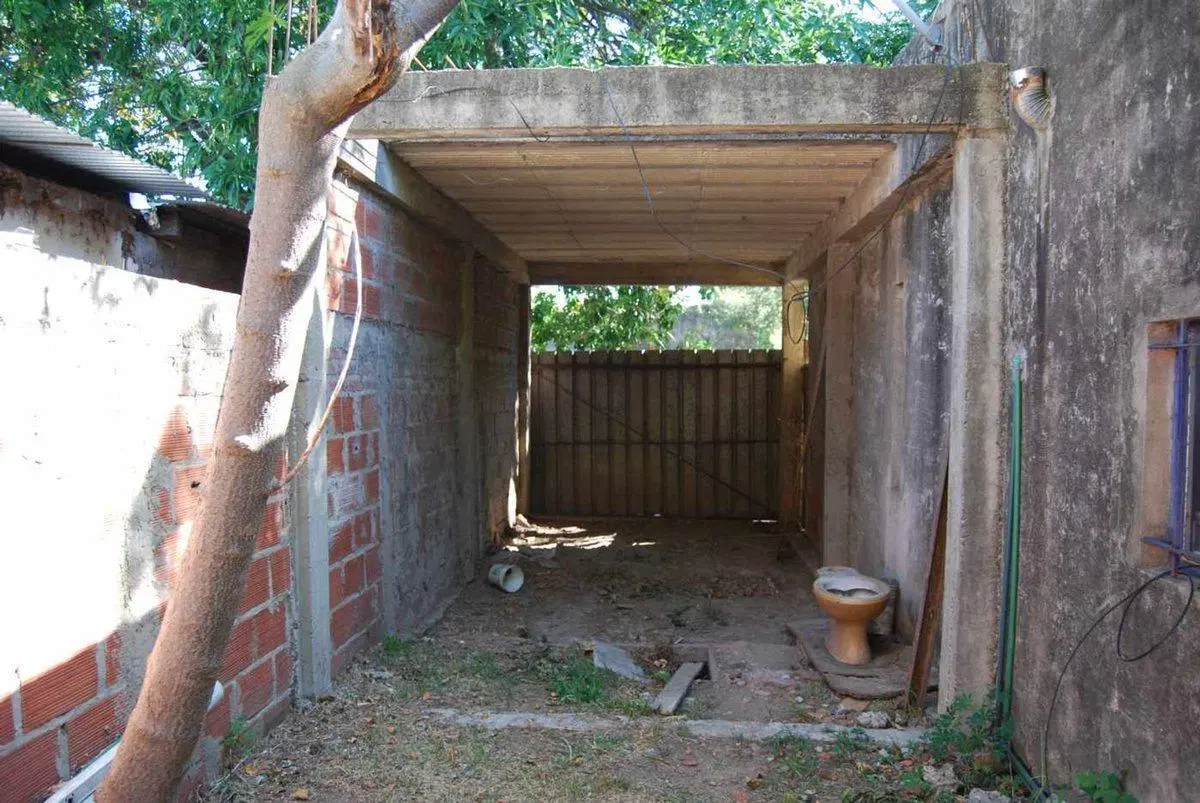 CASA DE 2 DORMIS A RECICLAR 4