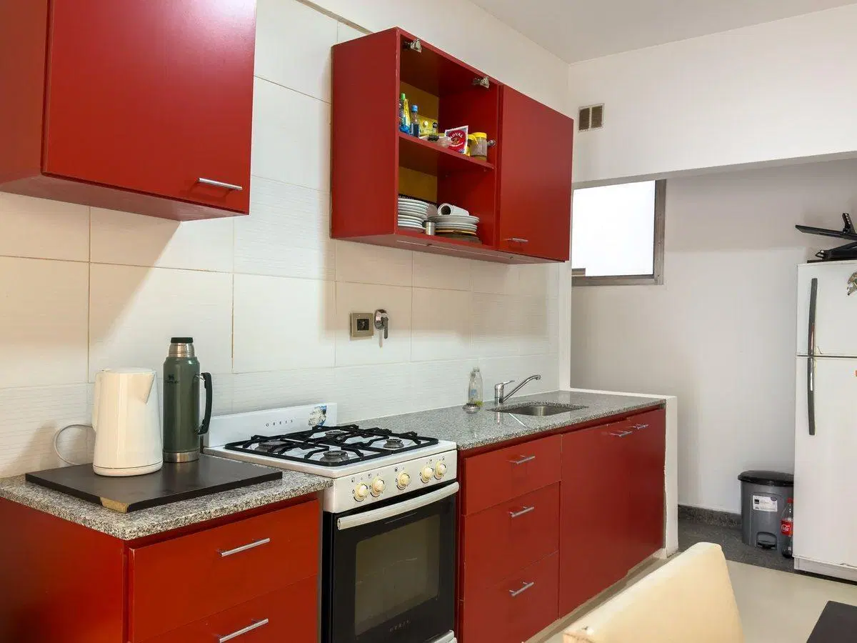 Departamento reciclado de 3 dormitorios EN VENTA 2
