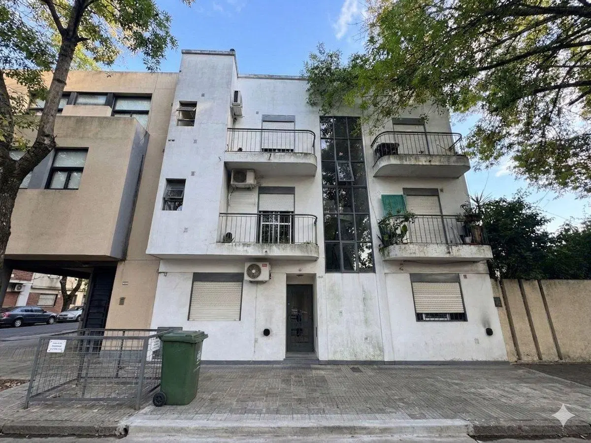 PH EN VENTA EN CASCO DE UN DORMITORIO 5