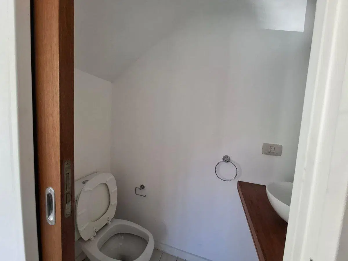 Duplex de categoria Apto Banco - Gonnet 3