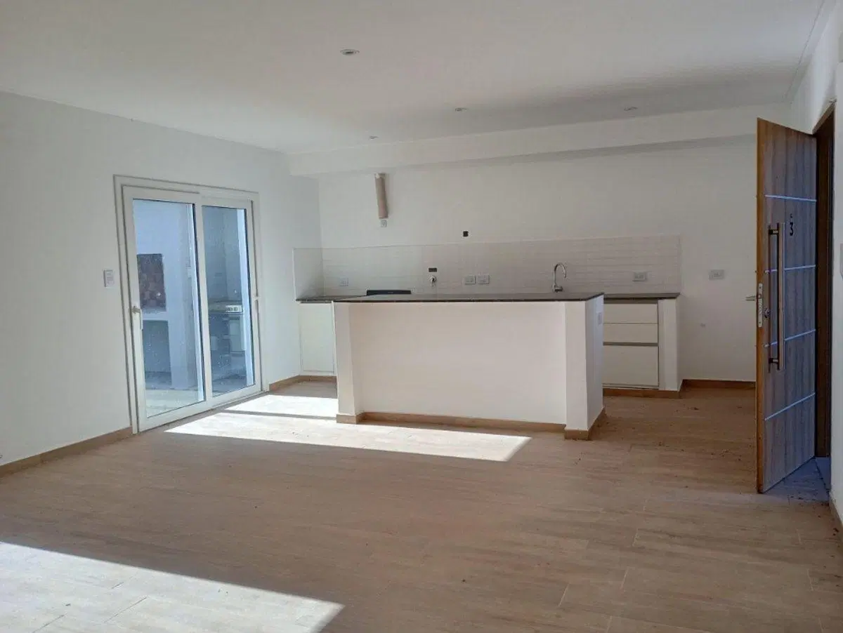 Duplex 3 dormitorios en venta - City Bell 2