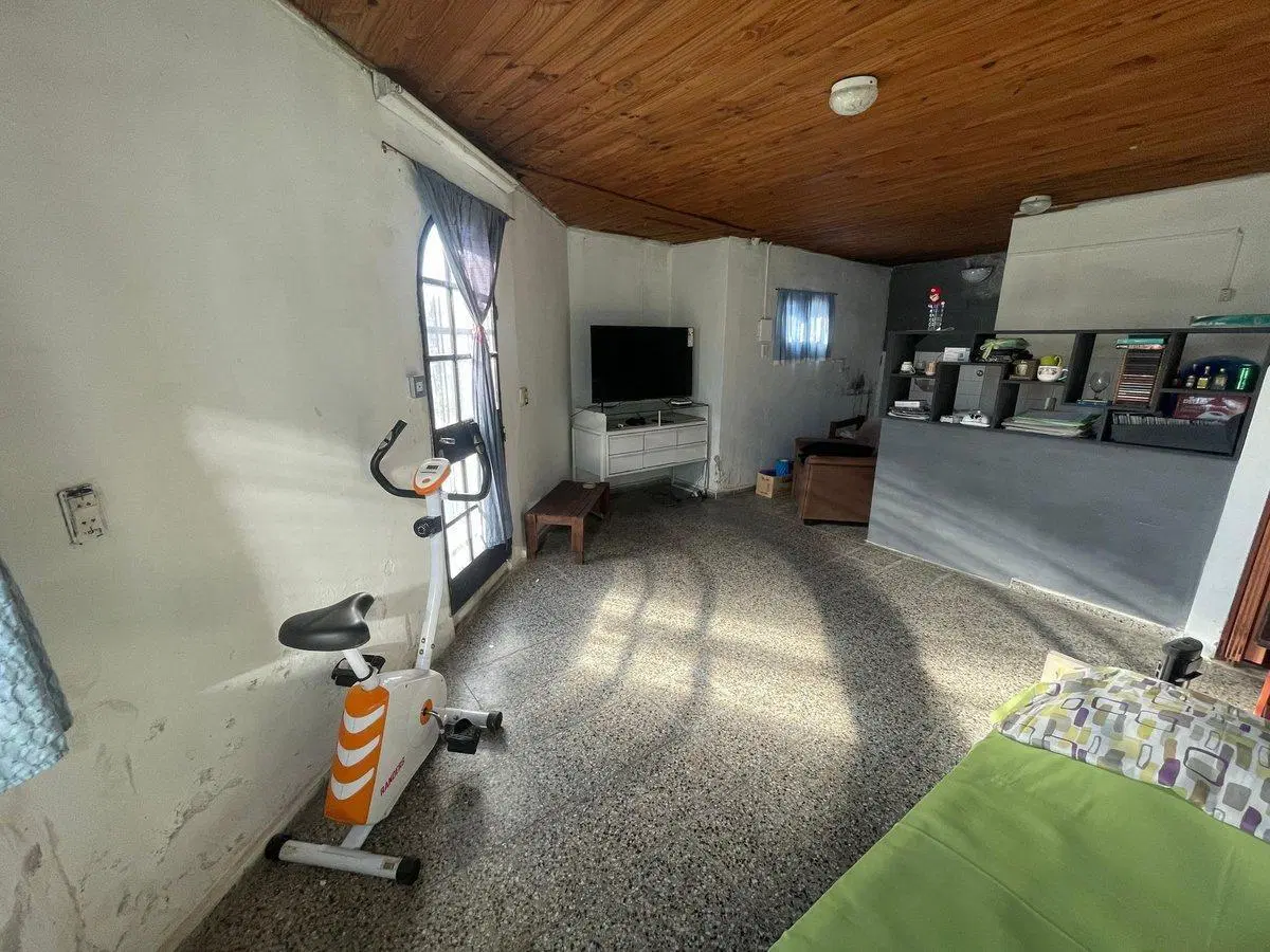 CASA EN VENTA EN BARRIO EL CARMEN, LA PLATA 5
