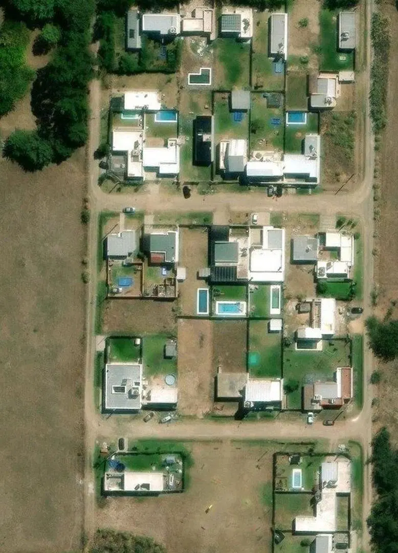 LOTE DE 12X32 EN LOS PORTEÑOS ESCRITURADO 2
