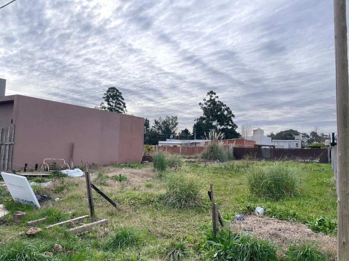 LOTE DE 12X32 EN LOS PORTEÑOS ESCRITURADO 4