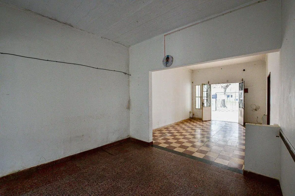 VENTA CASA A REFACCIONAR, OPORTUNIDAD! 5