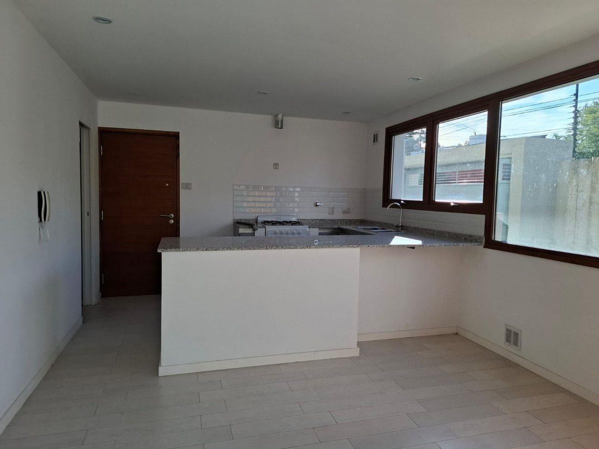 Foto de Duplex de categoria Apto Banco - Gonnet, imagen 2