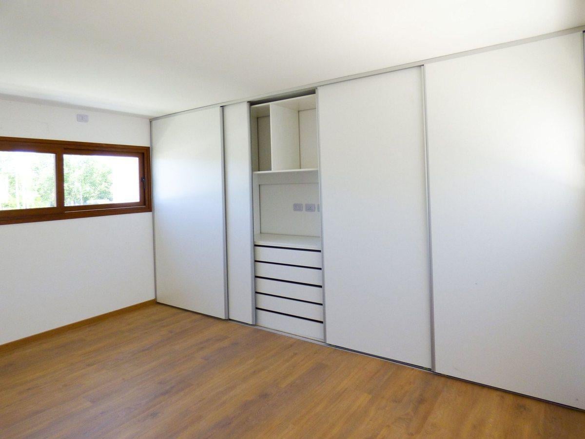 Foto de Duplex de categoria Apto Banco - Gonnet, imagen 3