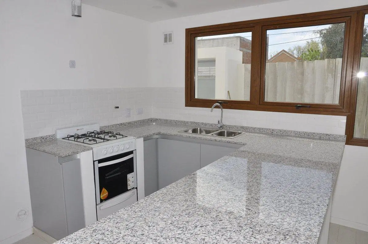 Duplex de categoria Apto Banco - Gonnet 4