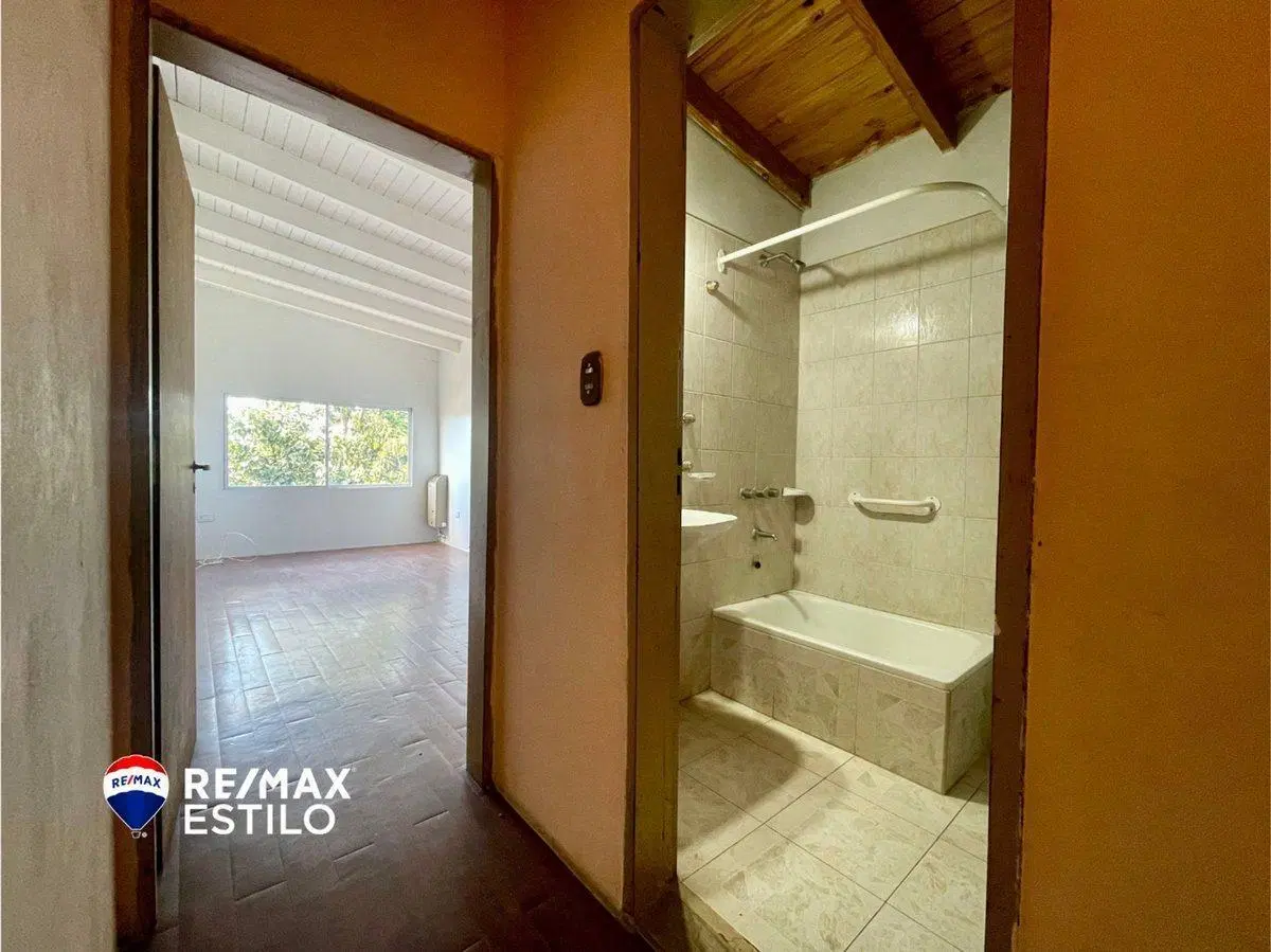 Casa en venta 3 dormitorios La Plata – Los Hornos 2