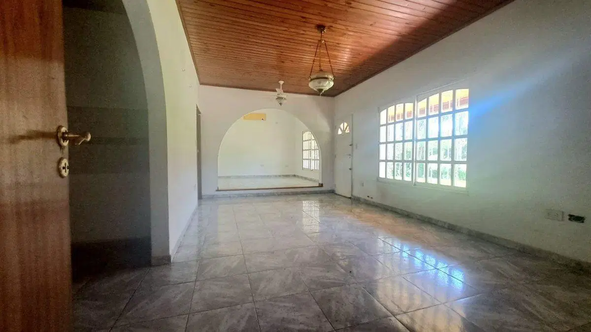 CAMPO 5 Ha en VENTA en LA PLATA + 2 CASAS- PISCINA 3