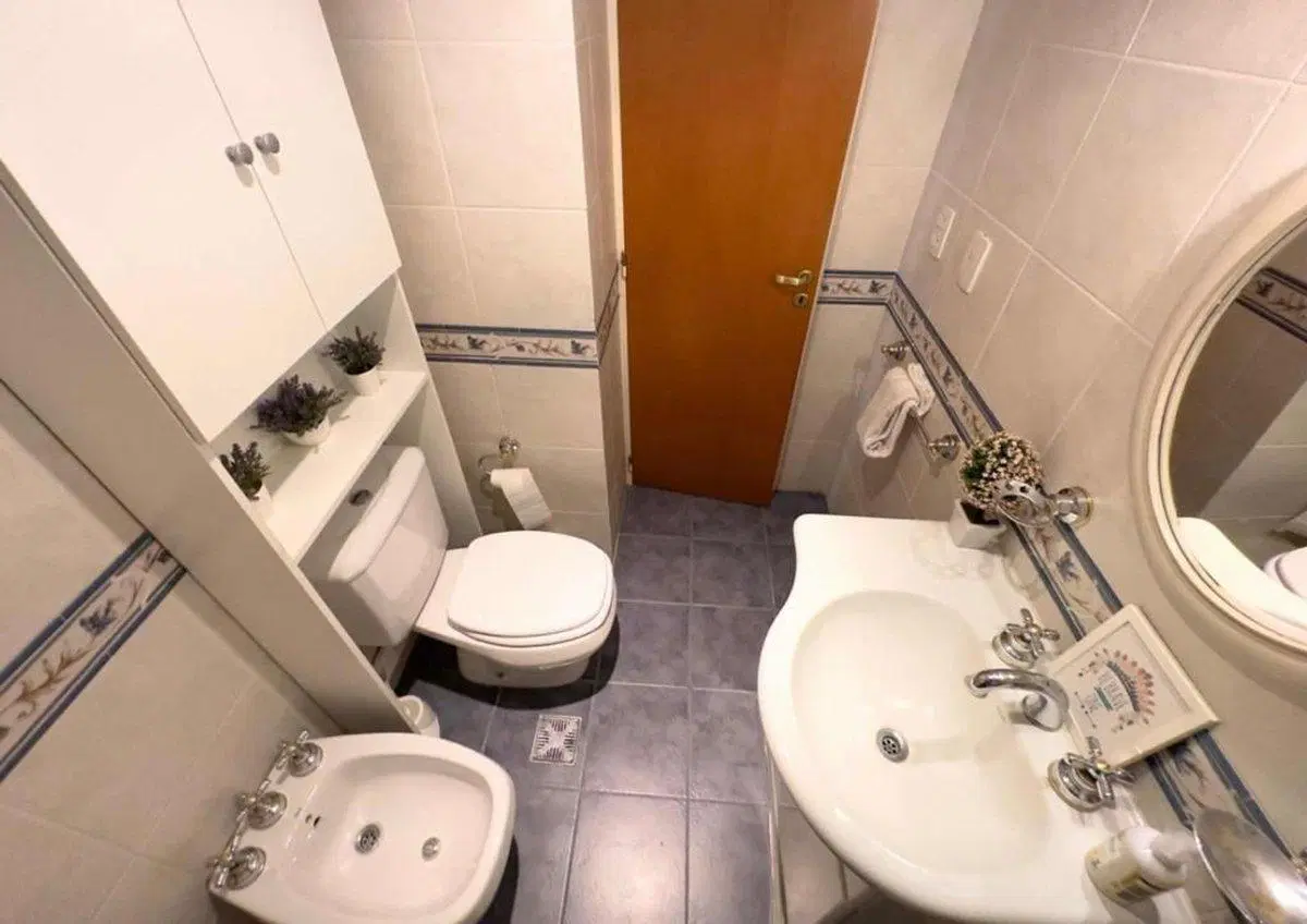 DEPTO DE DOS DORMITORIOS, CON COCHERA Y BAULERA 5